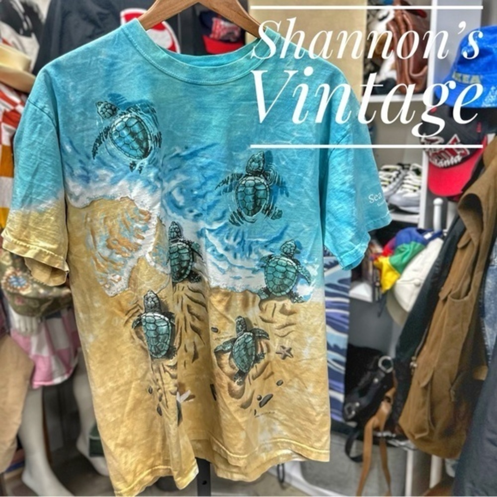 Liquid Blue Baby Turtle VNTG 1996 USA fabric Sz Large Tee A24